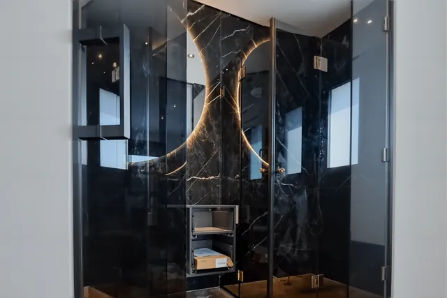 מקלחון, אבן כהה, התקנה של GlassFix