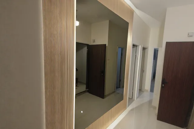 קיר מראה, מסדרון, התקנה של GlassFix