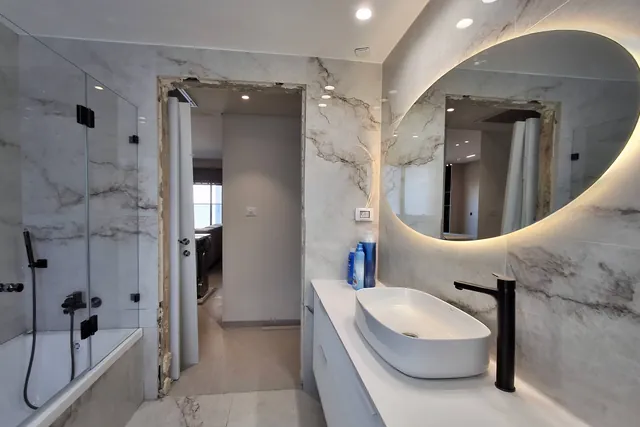 מראה אובלית עם לד, התקנה של GlassFix
