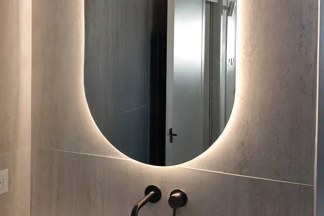 מראה אובלית עם לד, התקנה של GlassFix